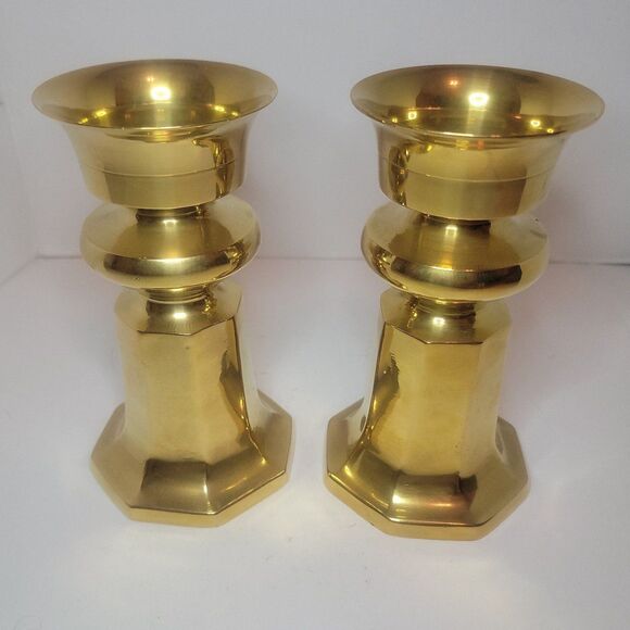 Set of 2 Vintage Brass Chunky Candle Holders 7 Inches Tall - Picture 1 of 5